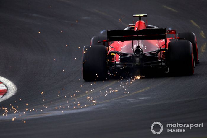 Carlos Sainz Jr., Ferrari SF21