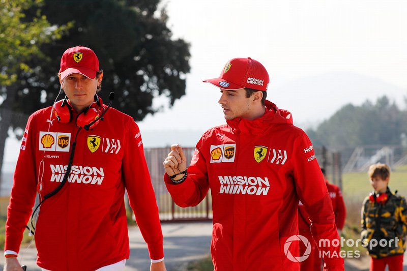 John Elkann, président de FIAT, et Charles Leclerc, Ferrari
