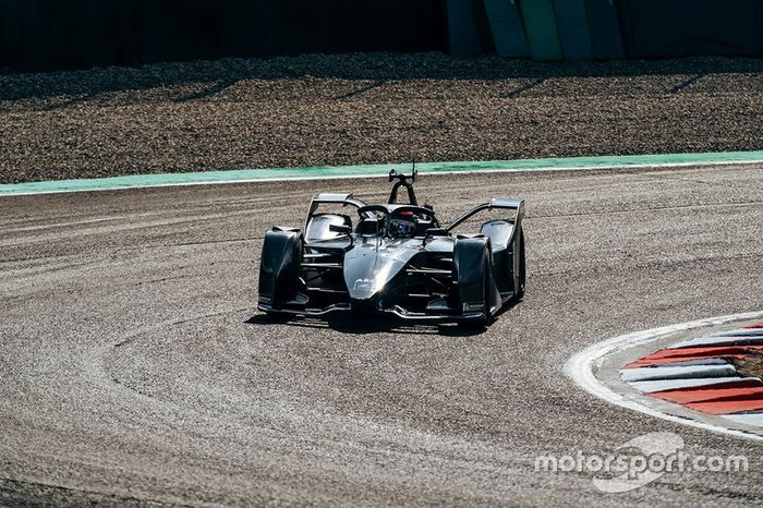 Edoardo Mortara, Mercedes-Benz EQ Silver Arrow 01