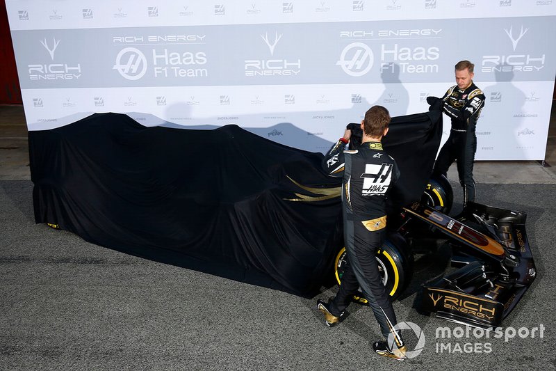 Kevin Magnussen, Haas F1 Team, Romain Grosjean, Haas F1 Team
