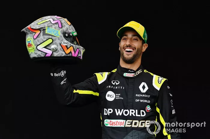 El casco de Daniel Ricciardo, Renault F1 Team para Australia