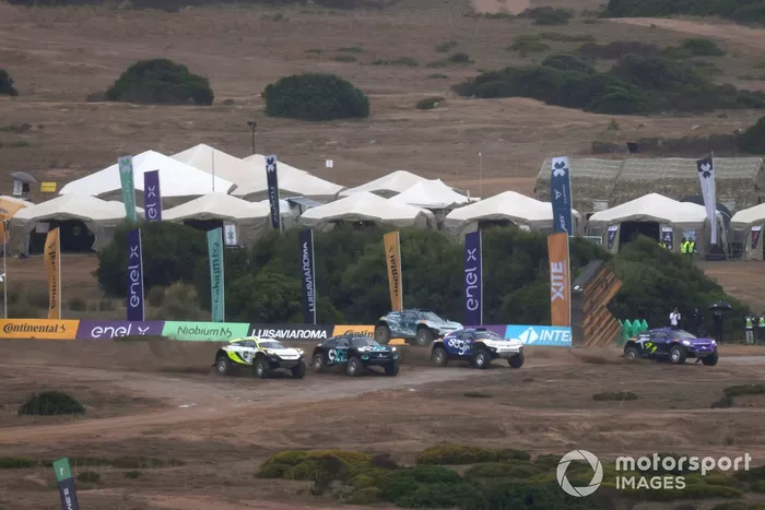 Final de Extreme e race, Mikaela Ahlin-Kottulinsky, Kevin Hansen, JBXE Extreme-E Team, Molly Taylor, Johan Kristoffersson, Rosberg X Racing, Sara Price, Kyle Leduc, Chip Ganassi Racing Cristina Gutiérrez, Sebastien Loeb, X44 Jutta Kleinschmidt, Mattias Ekstrom, ABT CUPRA XE 