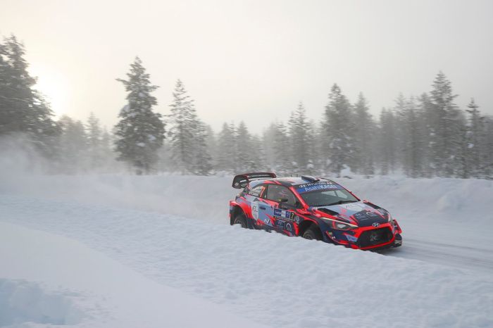 Pierre-Louis Loubet, Vincent Landais, Hyundai 2C Competition Hyundai i20 Coupe WRC