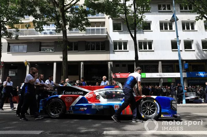 #11 SMP Racing BR Engineering BR1