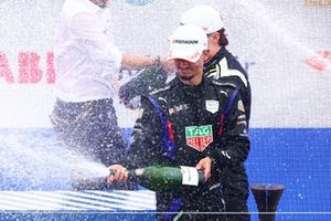 Podio: segundo puesto Pascal Wehrlein, TAG Heuer Porsche Formula E Team