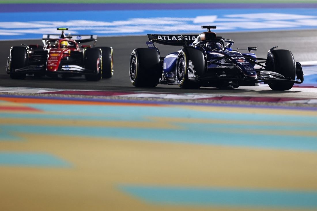 Lewis Hamilton, Ferrari, Alexander Albon, Williams