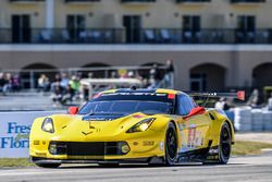 #4 Corvette Racing Chevrolet Corvette C7.R: Oliver Gavin, Tommy Milner, Marcel Fässler