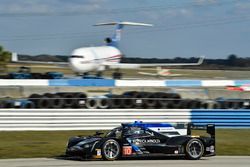 #10 Wayne Taylor Racing Cadillac DPi: Ricky Taylor, Jordan Taylor, Alex Lynn
