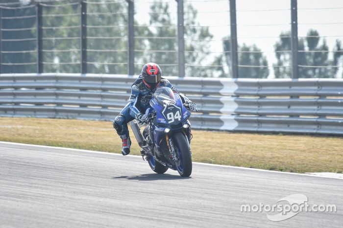 #94 GMT94 Yamaha, Yamaha: David Checa, Niccolo Canepa, Mike di Meglio