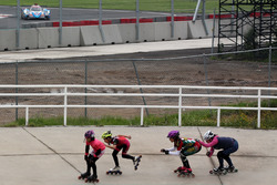 Rollerblader im Autodromo Hermanos Rodriguez in Mexico City
