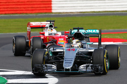 Льюіс Хемілтон, Mercedes AMG F1 W07 Hybrid
