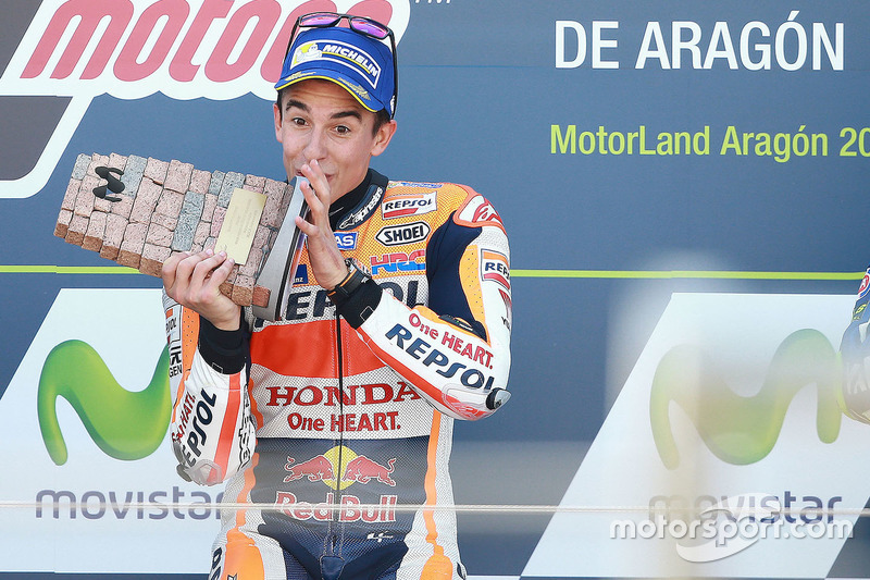 Podio: il vincitore della gara Marc Marquez, Repsol Honda Team
