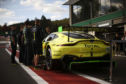 #97 Aston Martin Racing Aston Martin Vantage AMR: Alex Lynn, Maxime Martin, Jonathan Adam