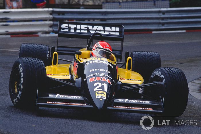 Osella FA1L, motor Alfa Romeo 890T V renombrado Osella (1988)