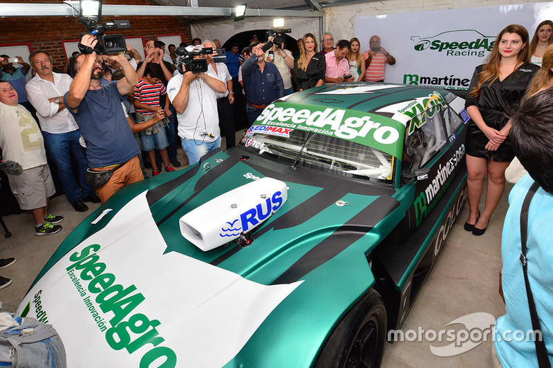 Presentación del Chevrolet de Agustín Canapino