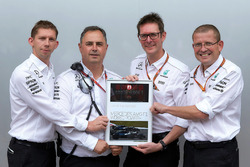 Mercedes AMG F1 W08, Car of the Year 2017