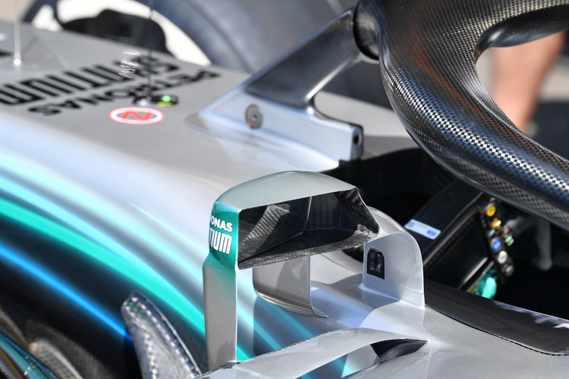 Mercedes-AMG F1 W09 mirror detail