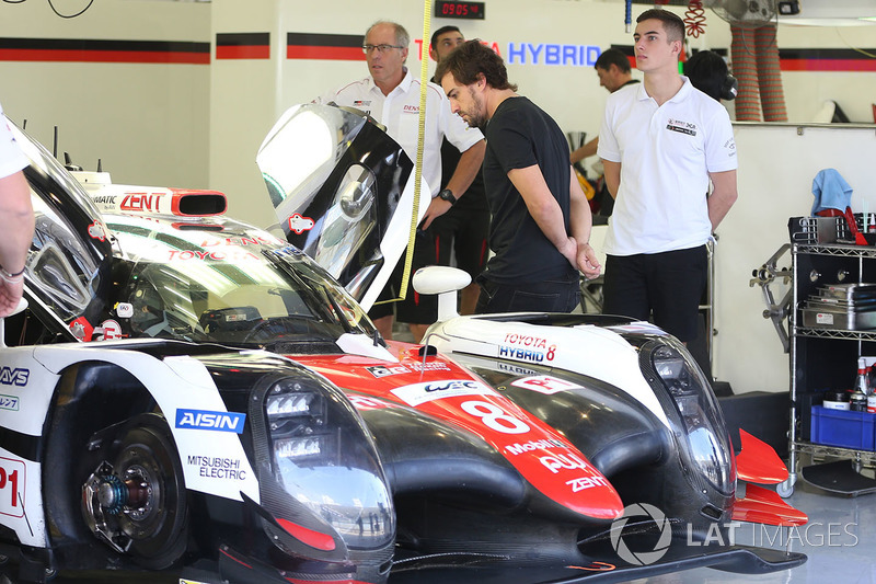 #8 Toyota Gazoo Racing Toyota TS050-Hybrid: Fernando Alonso