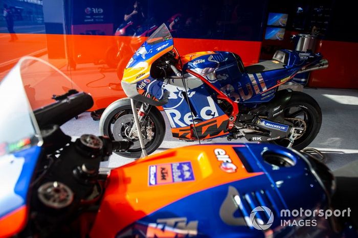 Detalles de la moto del Red Bull KTM Tech 3