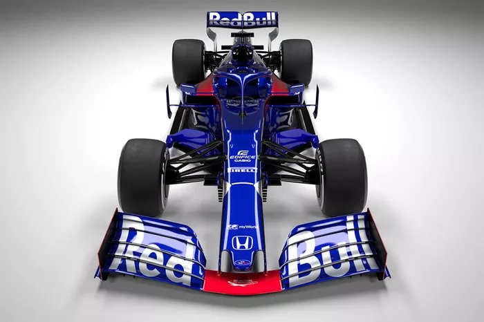 Scuderia Toro Rosso STR14