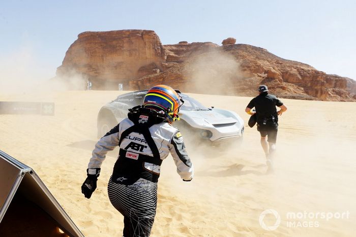 Claudia Hurtgen, Mattias Ekstrom, ABT CUPRA XE, en el relevo de pilotos