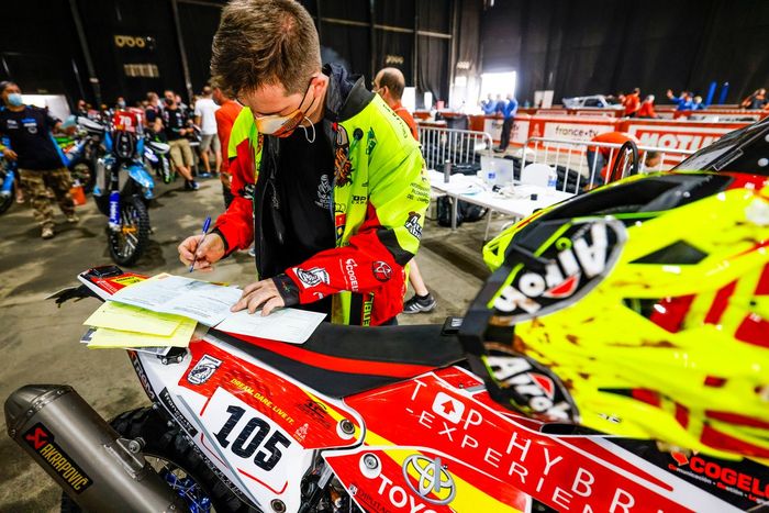 #105 Club Aventura Touareg KTM: Fernando Dominguez