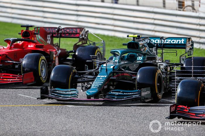 El coche de Sebastian Vettel, Aston Martin AMR21 