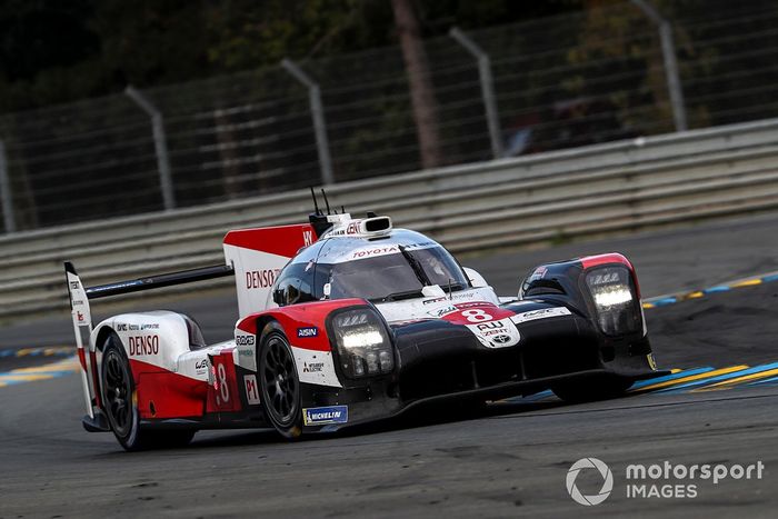 #8 Toyota Gazoo Racing Toyota TS050: Sébastien Buemi, Kazuki Nakajima, Brendon Hartley 