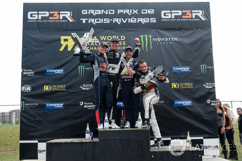 Podium: race winner Johan Kristoffersson, PSRX Volkswagen Sweden, second place Timmy Hansen, Team Peugeot Total, third place Sébastien Loeb, Team Peugeot Total