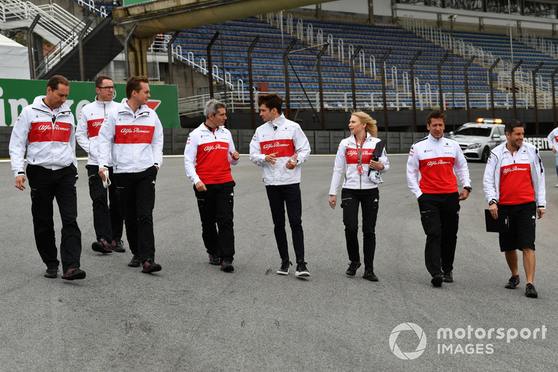 Charles Leclerc, Sauber walks the track with Xevi Pujolar, Sauber Head of Track Engineering and Ruth Buscombe, Sauber Race Strategist