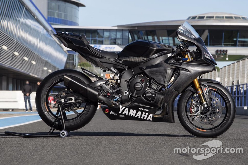 La Yamaha Superbike di Lewis Hamilton