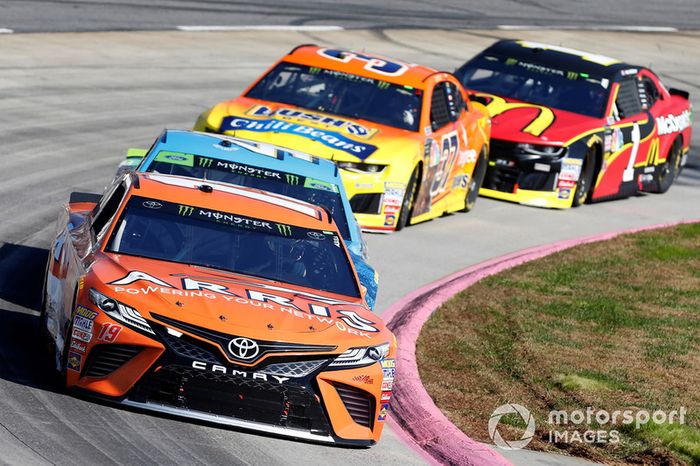 Daniel Suarez, Joe Gibbs Racing, Toyota Camry ARRIS