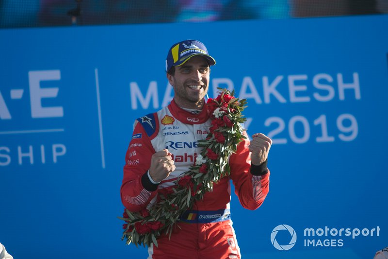 Jérôme d'Ambrosio, Mahindra Racing, 1° classificato, festeggia sul podio