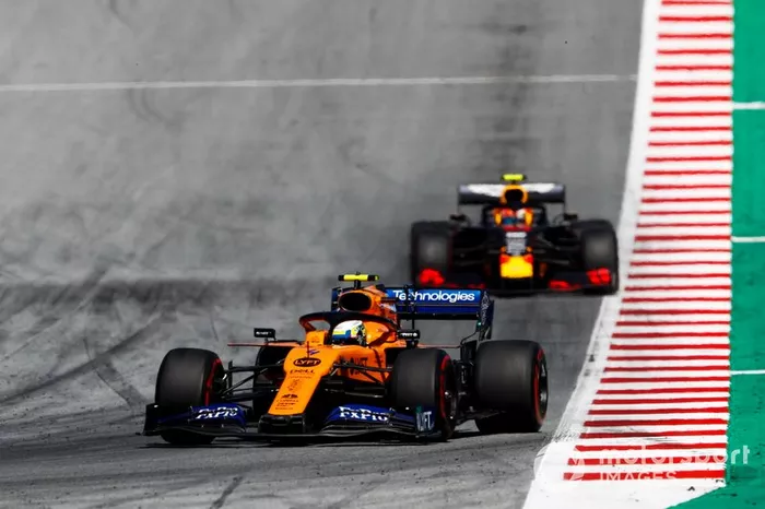 6 - Lando Norris, McLaren MCL34,
