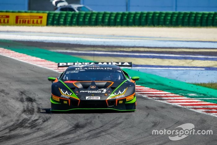 #563 Orange 1 FFF Racing Team Lamborghini Huracan GT3 Evo: Andrea Caldarelli, Marco Mapelli