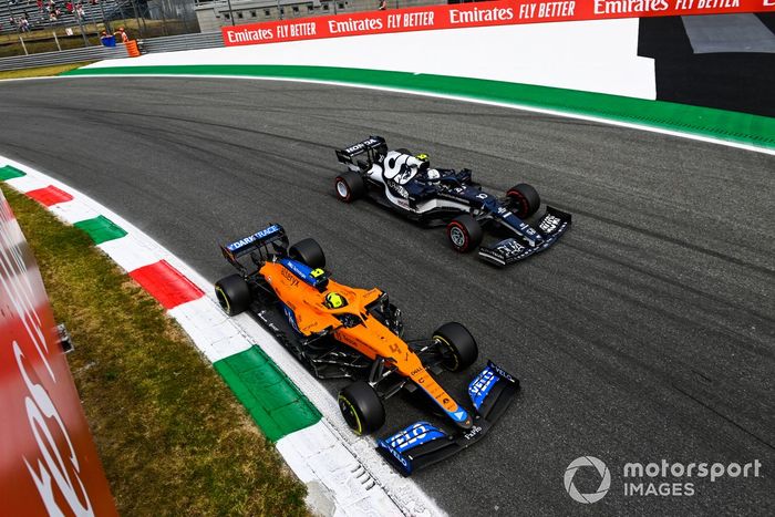Lando Norris, McLaren MCL35M, Pierre Gasly, AlphaTauri AT02