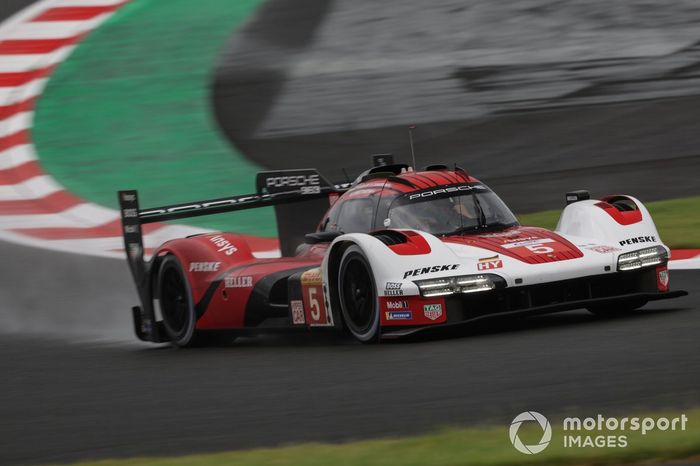 #5 Porsche Penske Motorsport Porsche 963: Dane Cameron, Michael Christensen, Frederic Makowiecki