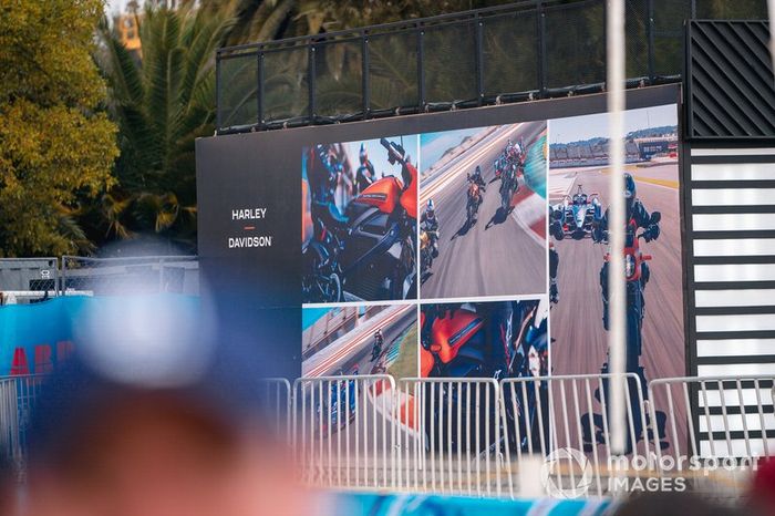 Harley-Davidson stand