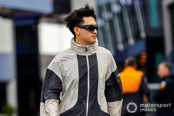 Zhou Guanyu, Stake F1 Team KICK Sauber 