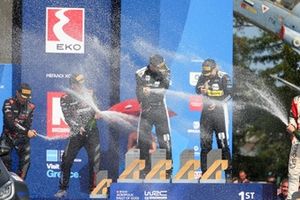 Ganador WRC2, Sami Pajari, Enni Mälkönen, Printsport Toyota GR Yaris Rally2