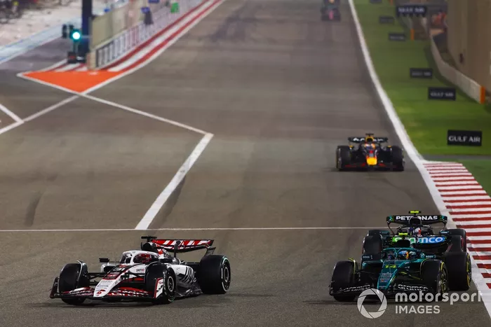 Fernando Alonso, Aston Martin Racing, Esteban Ocon, Haas F1 Team, Andrea Kimi Antonelli, Mercedes