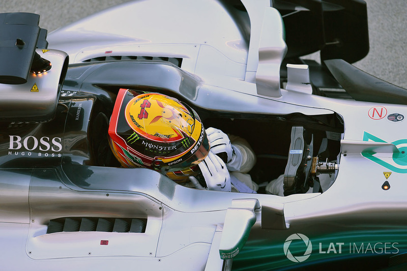 Race winner Lewis Hamilton, Mercedes-Benz F1 W08  celebrates in parc ferme