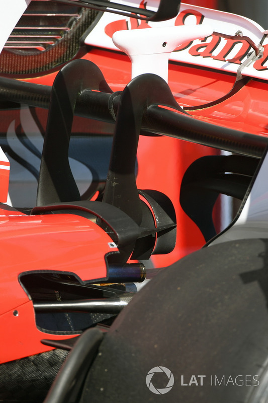 Detalle del alerón trasero de Ferrari SF70H