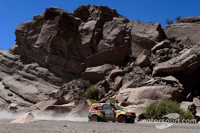 #340 KH-7 Sport: Isidre Esteve, J.M. Villalobos