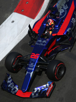 Daniil Kvyat, Scuderia Toro Rosso STR12