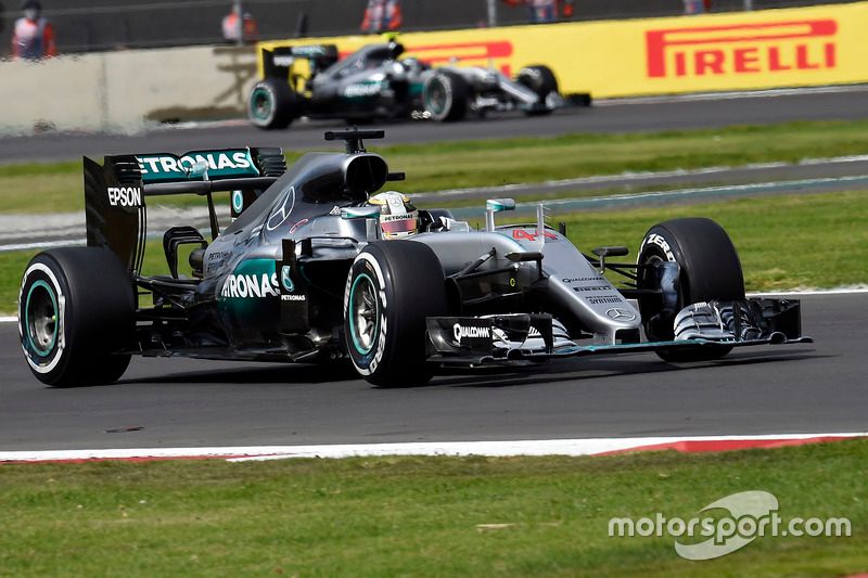 Lewis Hamilton, Mercedes AMG F1 W07 Hybrid