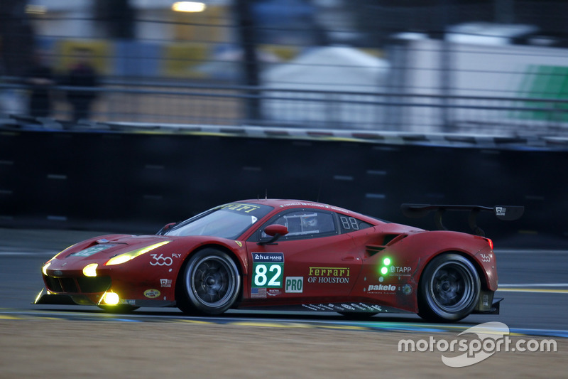 #82 Risi Competizione Ferrari 488 GTE: Giancarlo Fisichella, Toni Vilander, Matteo Malucelli