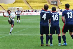 Fernando Alonso, McLaren con los medios