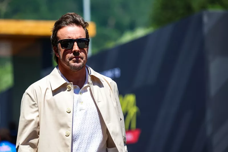 Fernando Alonso, Aston Martin Racing
