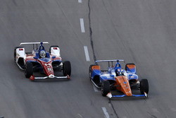 Tony Kanaan, A.J. Foyt Enterprises Chevrolet, Scott Dixon, Chip Ganassi Racing Honda